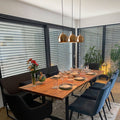 s.luce Ball Hängeleuchte, moderne 3-flammige Pendelleuchte über elegantem Esstisch in stilvollem Ambiente