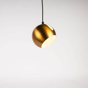 s.luce Ball Lámpara para galerías con pantalla intercambiable giratoria, suspensión de 5 m, en color dorado