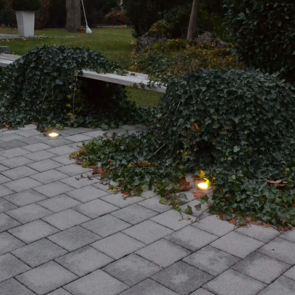 Livello di pavimenti antracite emettitori angolari IP54