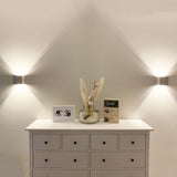 s.luce Sokkel wandlamp in grijs beton