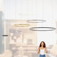 s.luce Ring Pendellampe in verschiedenen Größen und Farben, moderne LED-Beleuchtung für stilvolle Innenräume.