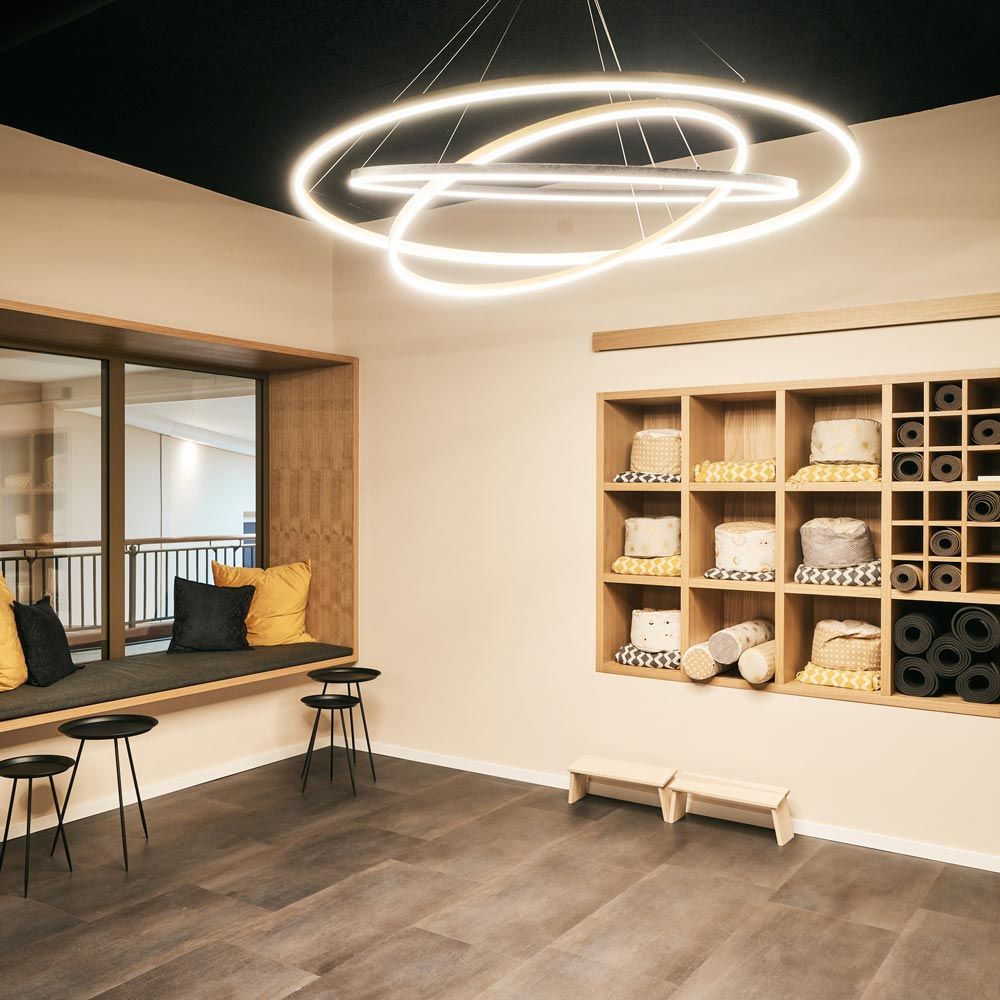 s.luce LED ring pendant light Ø 150cm