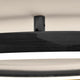 Detailaufnahme der s.luce Ring Deckenleuchte mit modernem Design und LED-Technik in Schwarz.