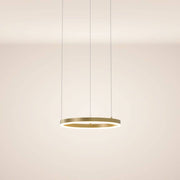 s.luce LED Lampa wisząca Ring Ø 40 cm w minimalistycznym designie z pośrednim oświetleniem.