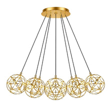 s.luce Atom Cluster LED multi-pendant light with 7 lights and delicate light elements and geometric design.