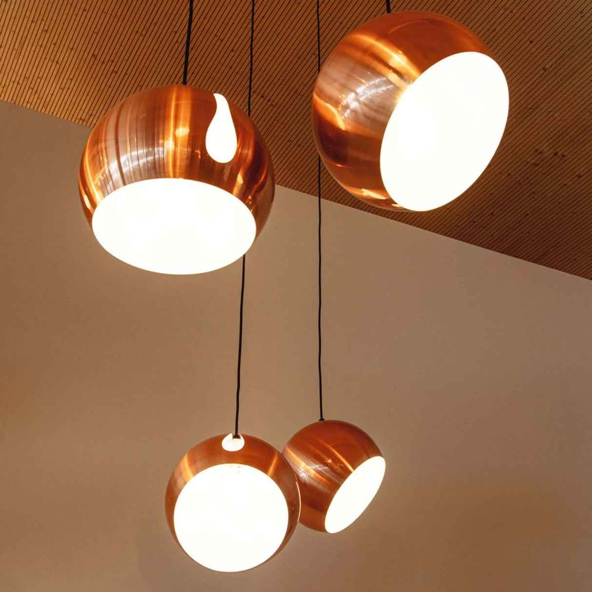 s.luce Ball Flerarmet pendellampe Cluster med 3 lyskilder 3x30cm 