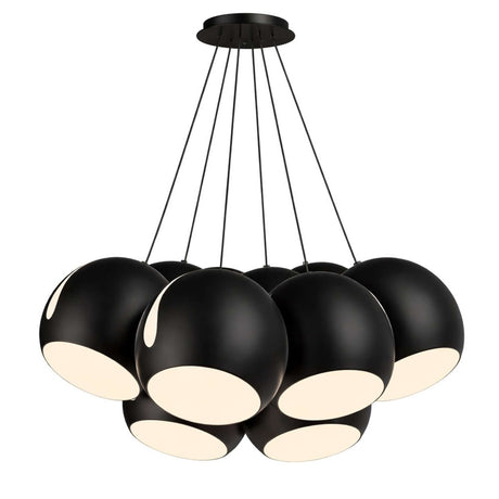 s.luce Ball Cluster Mehrfach-Pendelleuchte 7-flammig 7x30cm in modernem Design mit schwarzen Metallkugeln.