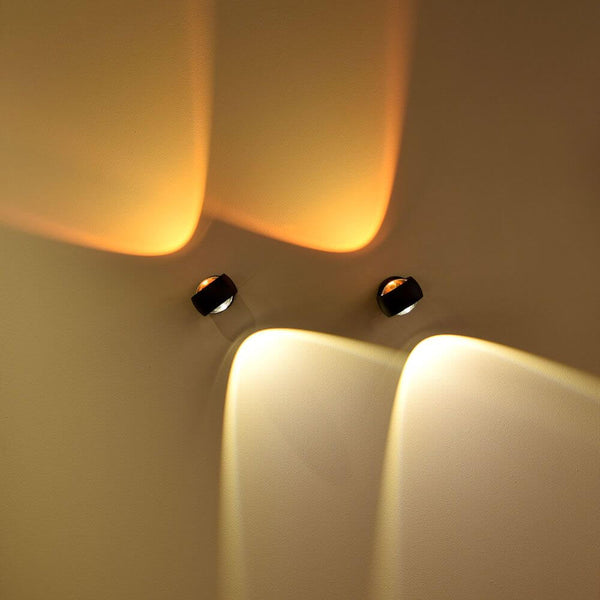 s.luce Beam LED-wandlamp modern Up & Down met fascinerende lichteffecten aan de muur.