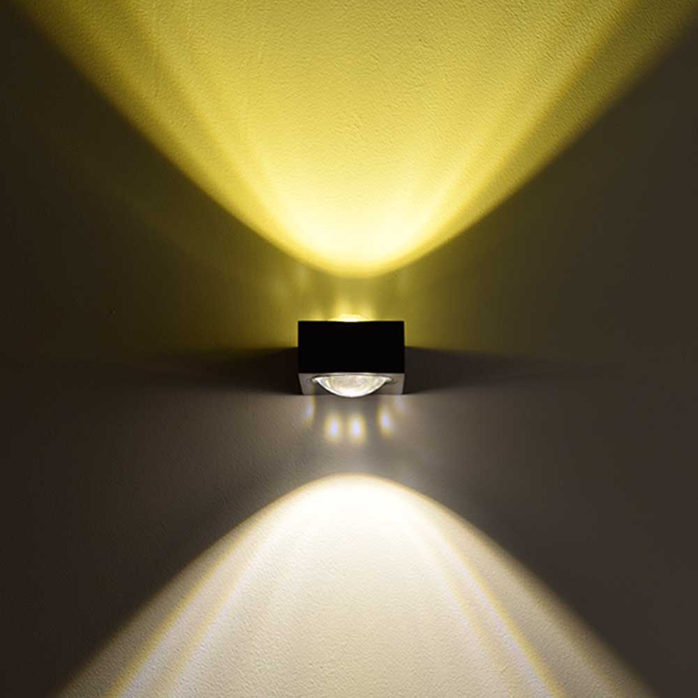 s.luce Beam X modern vägglampa Upp & Ner vinklad