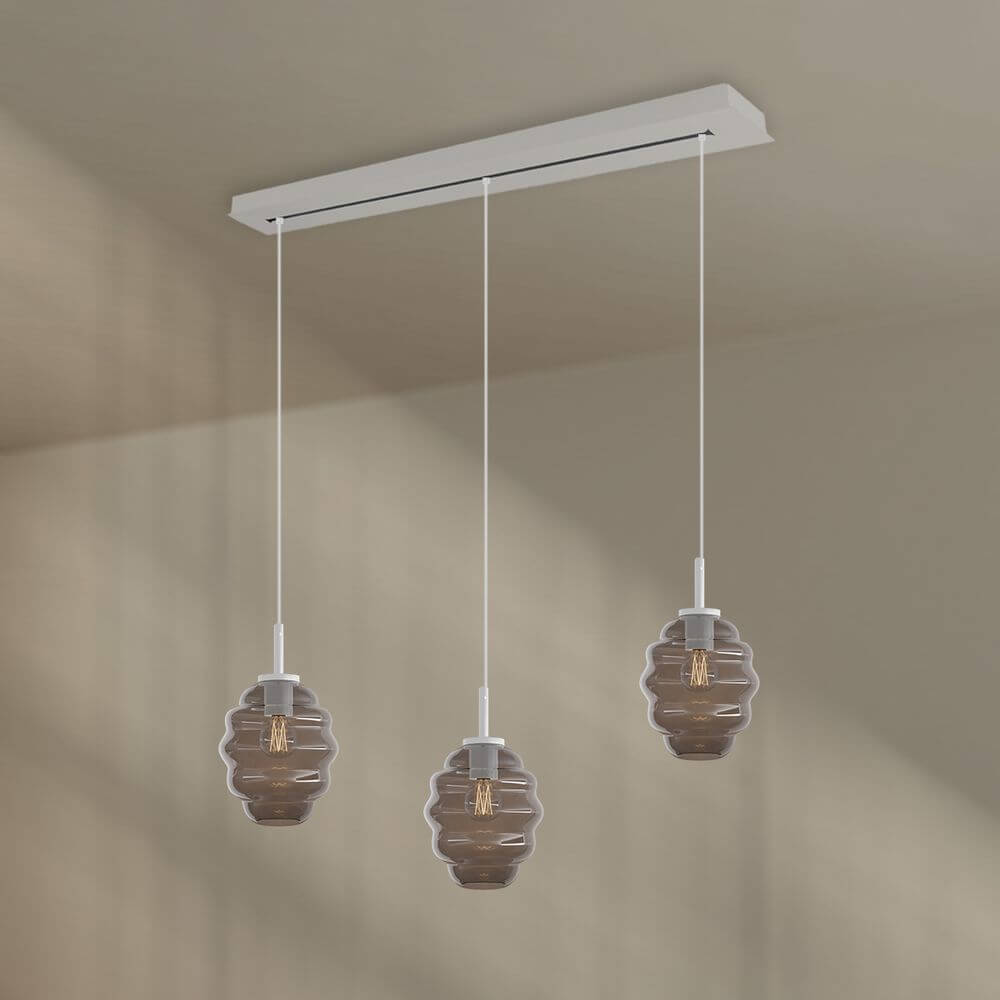 s.luce Echos Esstisch-Hängelampe 3-flammig 120cm Ø 18cm mit drei strukturierten Glaskörpern in Braun.
