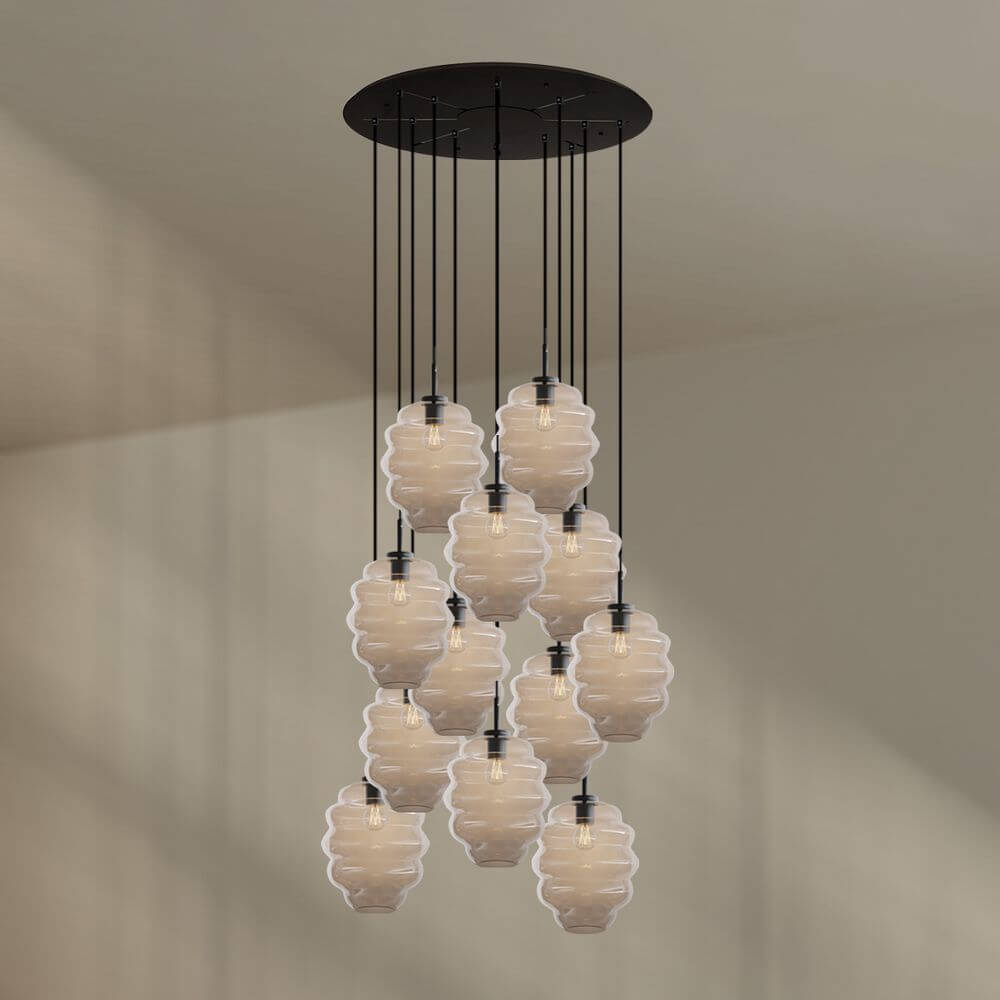 s.luce Echos Galerieleuchte mit 12 Glaspendeln in verschiedenen Farben, elegant und einzigartig, Ø 80cm