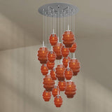 s.luce Echos Galerieleuchte, 20-flammig mit farbigen Glaskörpern, 120 cm Ø für moderne Räume.
