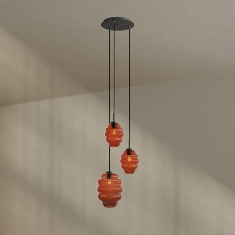 Alt Tag: s.luce Echos Galerieleuchte 3-flammig Ø 40cm Baldachin Ø 18/25cm, mundgeblasene rote Gläser, hängende Galerieleuchte für hohe Decken