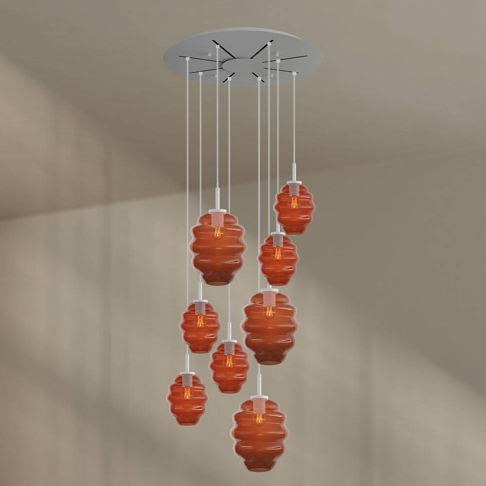 s.luce Echos Galerieleuchte 8-flammig Ø 80cm Baldachin Ø 18/25cm mit orangenen Glaskörpern.