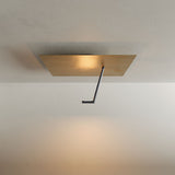 Parete a led gancio e lampada a soffitto