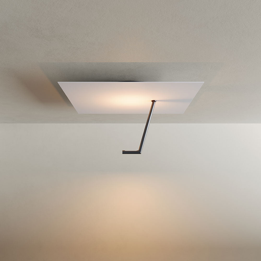 Parete a led gancio e lampada a soffitto