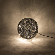 s.luce Mesh LED-Drahtkugel Innen & Außen Warmweiß, schwarz, Ø 30cm, stilvolle Lichtkugel mit LED-Drahtgeflecht