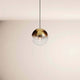 s.luce Orb Cluster Glas-Hängelampe 3-flammig 3x20cm, elegante Pendelleuchte aus mundgeblasenem Glas für modernes Ambiente.