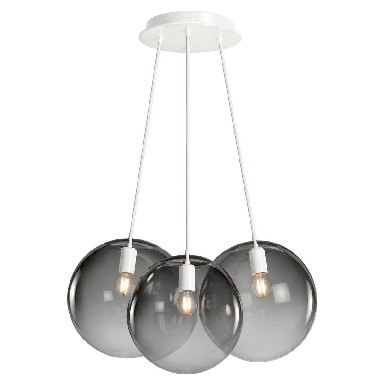 s.luce Orb Cluster Glas-Pendelleuchte 3-flammig 3x30cm mit drei mundgeblasenen Glaskugeln in harmonischer Anordnung.