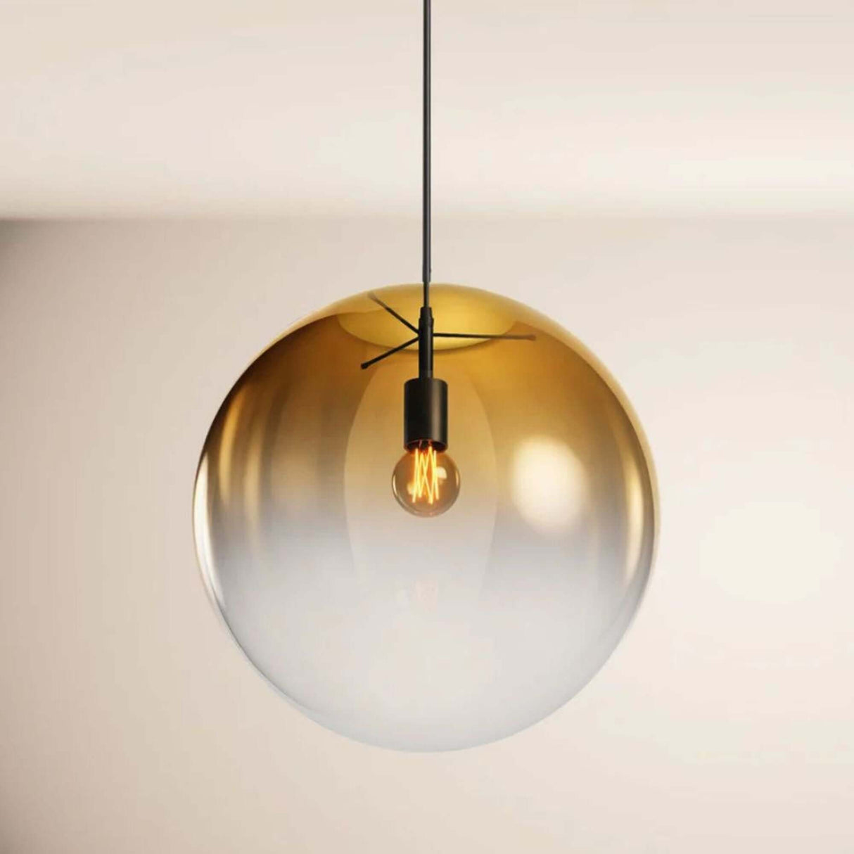 s.luce Orb Cluster Glas-Hängelampe 7-flammig 7x50cm moderne Pendelleuchte mit großem Glaskugel-Design, ideal für Wohnzimmer und Esstisch.