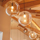 s.luce Orb Glaskugel Hängeleuchte - elegante Glaspendelleuchten im modernen Interieur.