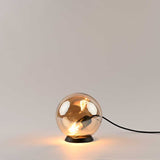 s.luce Orb bordslampa med glasglob