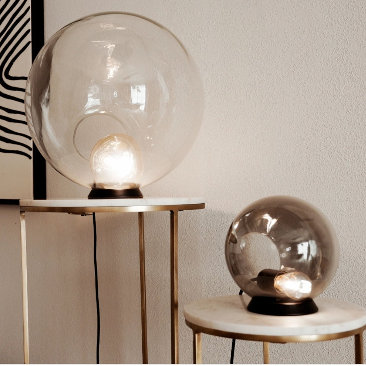s.luce Orb bordlampe med glaskugle