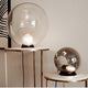 s.luce Orb bordlampe med glaskugle