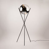 s.luce Orb Axis Glaskugel Stehlampe Dreibein 160cm
