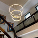 s.luce LED Ring Pendelleuchte in 40 cm Durchmesser, modernes minimalistisches Design für stilvolle Beleuchtung.