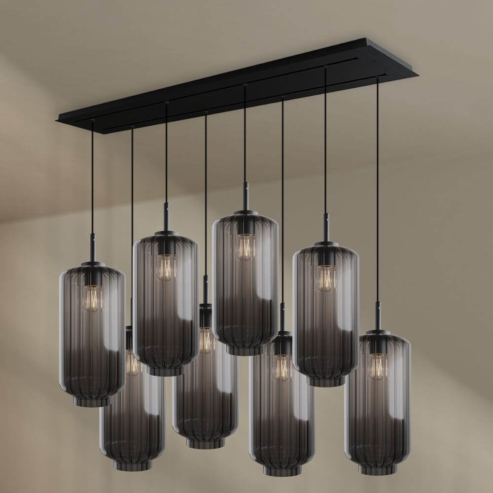 s.luce Velo 8-flammige Esstischlampe mit Glas Körper, modern und stilvoll, 160 cm, für großzügige Tische.