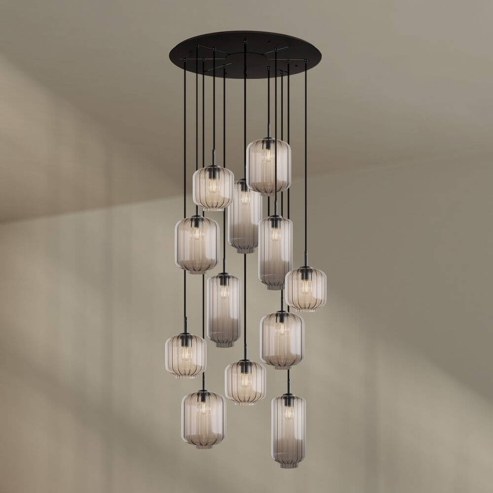 s.luce Velo 12-flammige Galerieleuchte mit eleganten Glas-Pendelleuchten und Baldachin.
