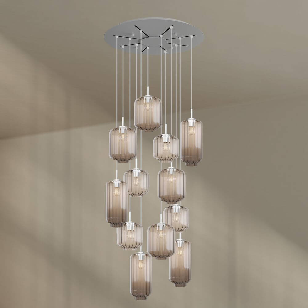 s.luce Velo Galerielampe mit 12 Pendelleuchten, eleganter Baldachin, stilvolles Licht für große Räume.