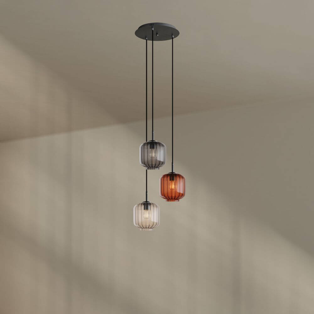 s.luce Velo 3-flammige Galerieleuchte mit bunten mundgeblasenen Glaspendelleuchten und elegantem Baldachin.