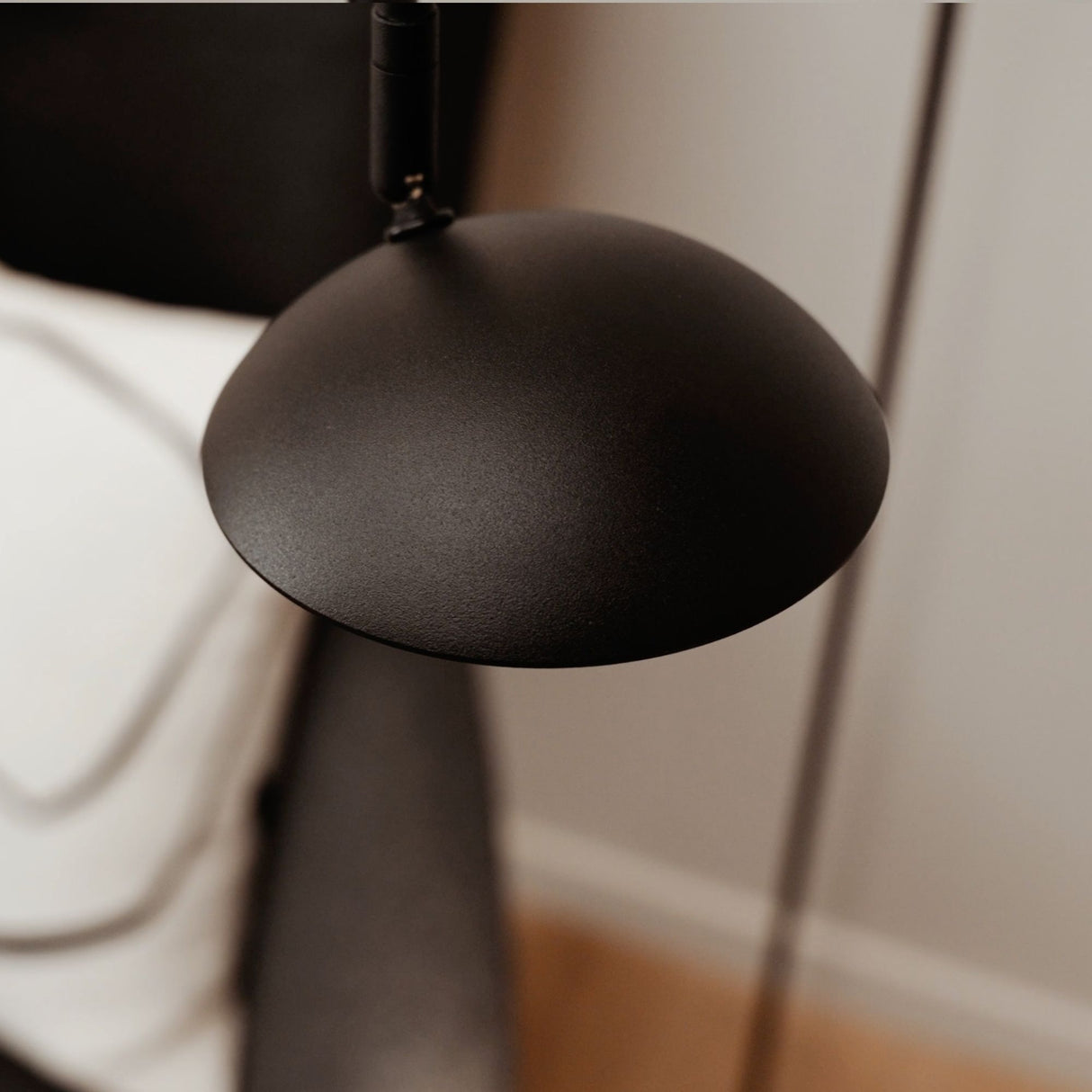 s.luce Santa Neo gulvlampe 130 cm 