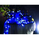 LED Globelichterkette große runde Dioden mit RGB Farbwechsel 80 RGB Dioden IP44 auf einem Tisch mit Dekoration.