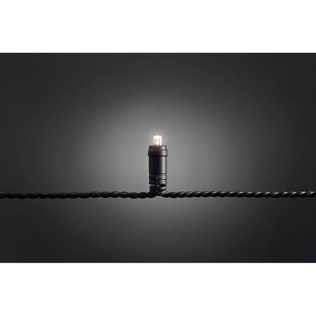 14m Micro LED Lichterkette mit Dimmer IP67 120 Warmweiße Dioden IP44 an dunklem Hintergrund