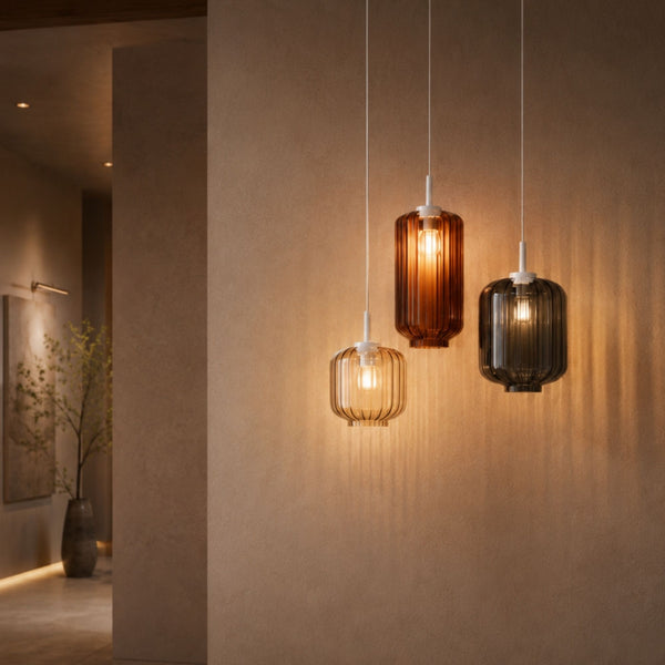 s.luce Velo Glas-Pendelleuchte Aufhängung 150cm Weiß, elegante Pendelleuchten in Rauch, Cognac und Klar