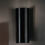 Capsula Wandleuchte 2-flammig Schlagmetall Kupfer, elegante schwarze Wandleuchte für stilvolle Innenräume